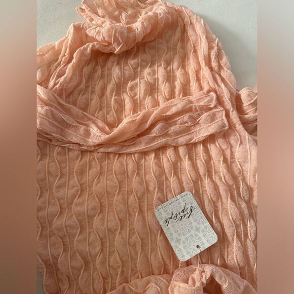 FREE PEOPLE X Find Me Now Ross Mesh Top BLUSH NWT S - Picture 6 of 6